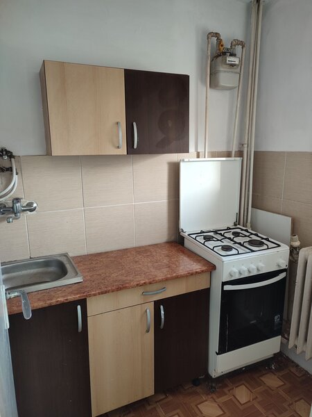 Berceni, Aleea Emil Racovita,